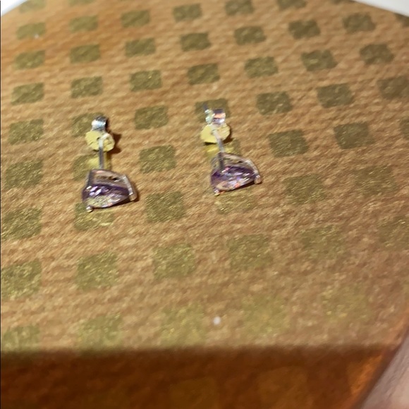 Amethyst stud earrings catch light like crazy - Picture 2 of 8